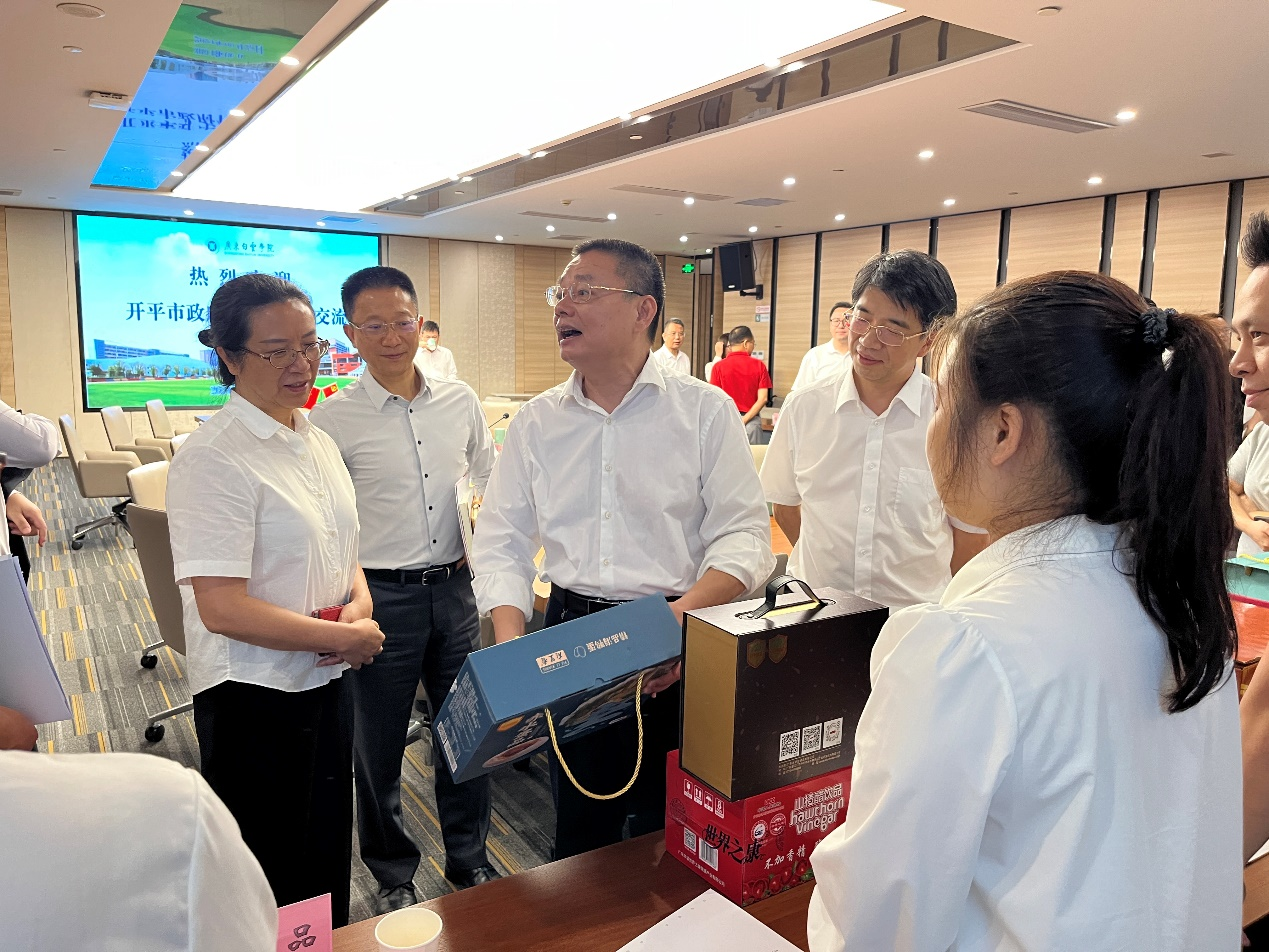 产品展示.png 产品展示.png