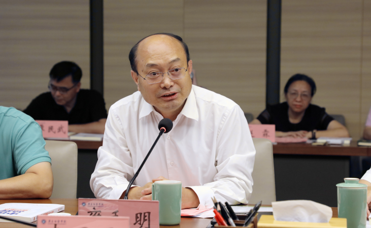 校长讲话.png 校长讲话.png